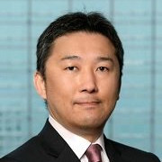 Yoshinobu Yarita