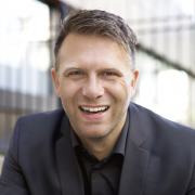 Nicklas Bergman