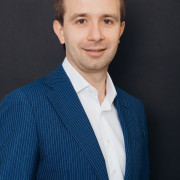 Dr Rafal Rzeszotarski