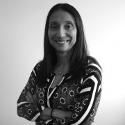 Karla Fernandes